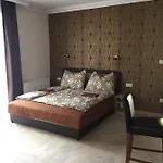 Bed & Breakfast Balaton Kinizsi 3*