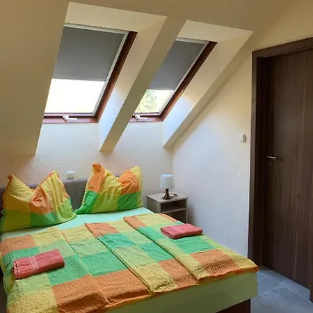 Balaton Kinizsi Apartman 3*