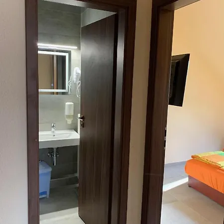 Balaton Kinizsi Apartman