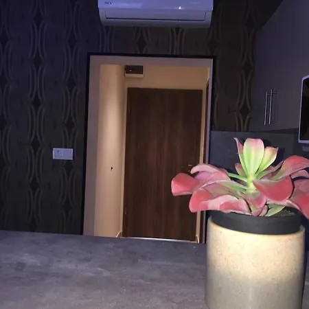 Bed & Breakfast Balaton Kinizsi Apartman Siofok