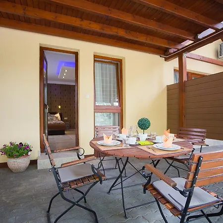 Balaton Kinizsi Apartman Siofok