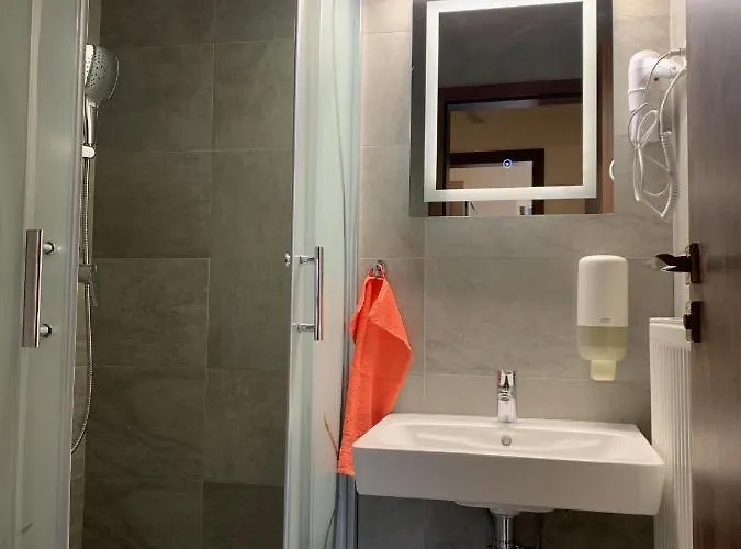 Balaton Kinizsi Nocleg ze śniadaniem Siófok