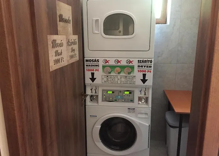 Balaton Kinizsi Apartman 3* Siófok